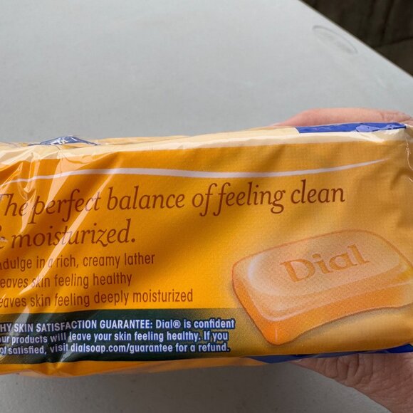 Dial Antibacterial Deodorant Gold Bar Soap 12 pack unopened - Picture 7 of 8